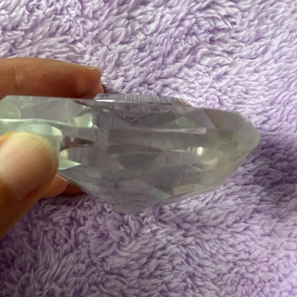 Quartz Camry silver triangle stone clock